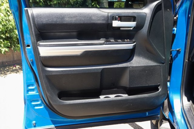 2017 Toyota Tundra SR5