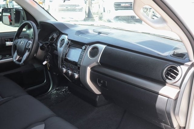 2016 Toyota Tundra SR5