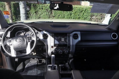 2017 Toyota Tundra SR5