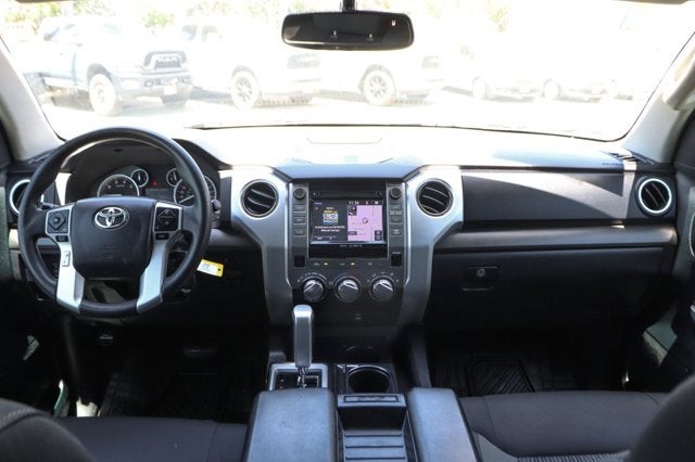2017 Toyota Tundra SR5