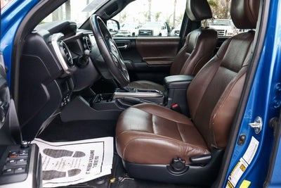 2017 Toyota Tacoma Limited