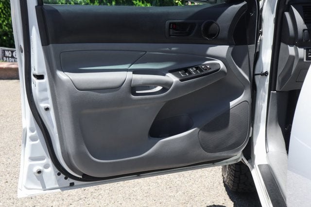 2015 Toyota Tacoma Base