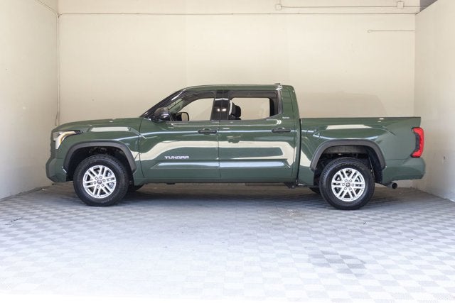 2022 Toyota Tundra 2WD SR5