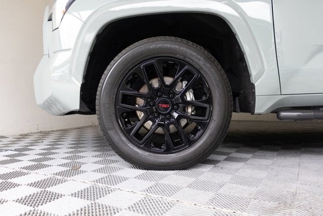 2024 Toyota Tundra 4WD SR5