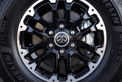 2024 Toyota Tundra 4WD SR5