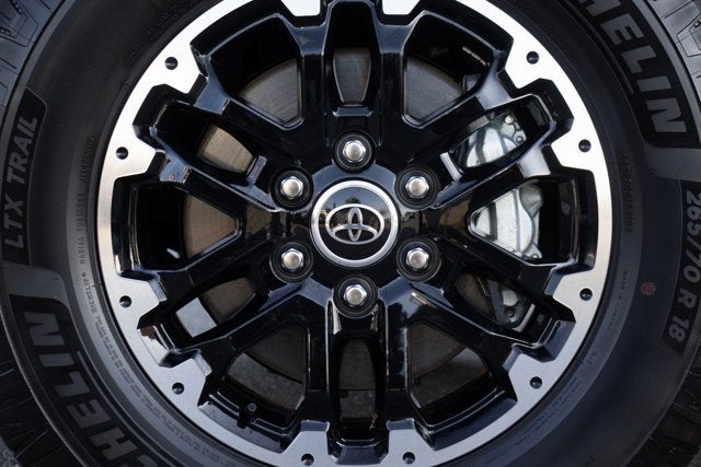 2024 Toyota Tundra 4WD SR5