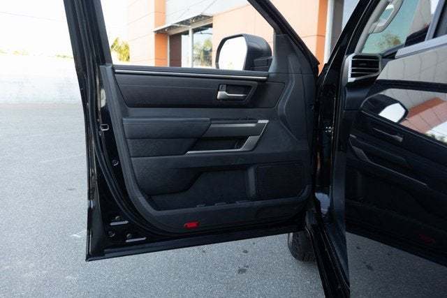 2024 Toyota Tundra 4WD SR5