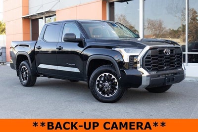 2024 Toyota Tundra 4WD SR5