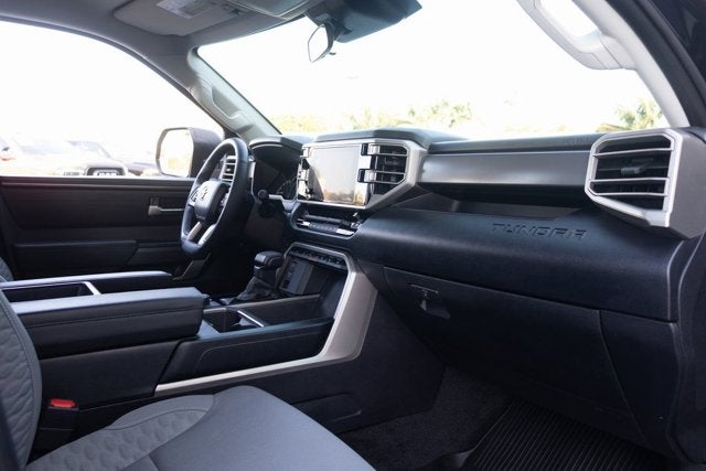 2024 Toyota Tundra 4WD SR5