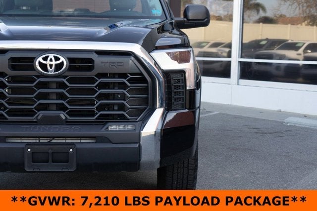 2024 Toyota Tundra 4WD SR5