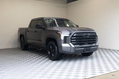 2023 Toyota Tundra 4WD SR5