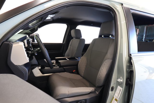 2025 Toyota Tundra 4WD SR5