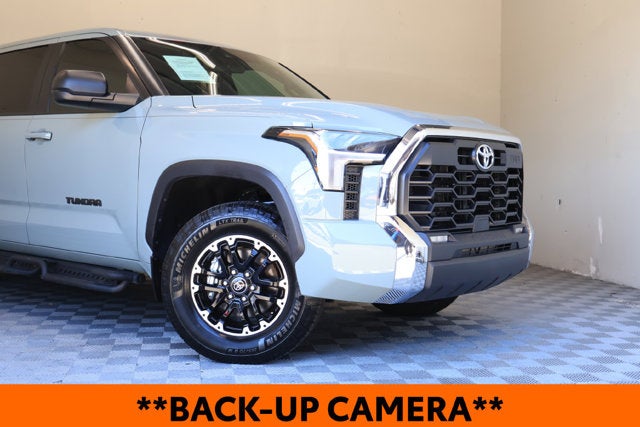 2025 Toyota Tundra 4WD SR5