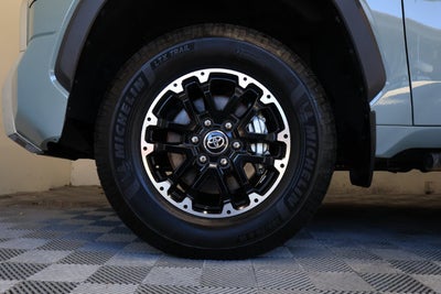 2025 Toyota Tundra 4WD SR5