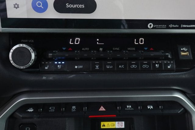 2022 Toyota Tundra Platinum