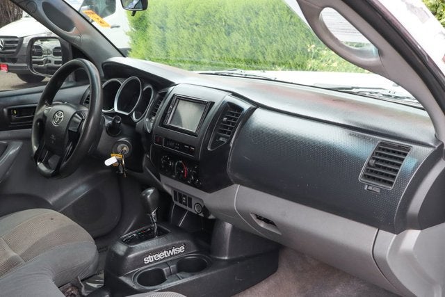2013 Toyota Tacoma Base