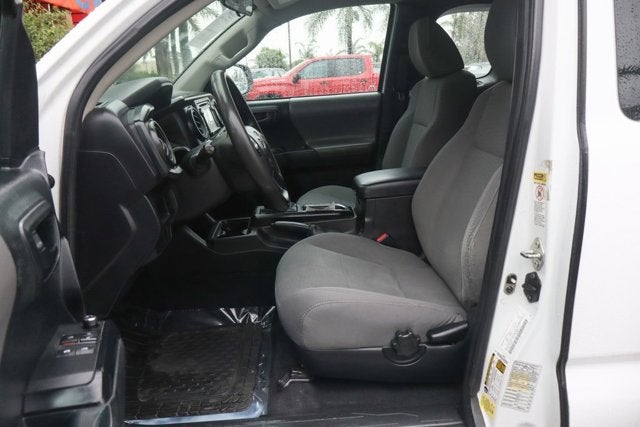 2016 Toyota Tacoma SR