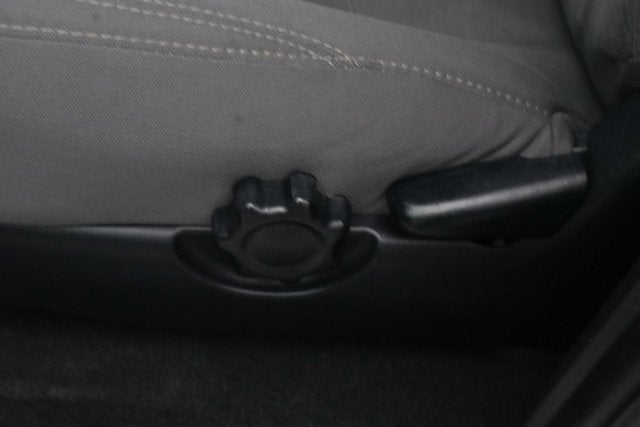 2016 Toyota Tacoma SR