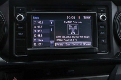 2016 Toyota Tacoma SR