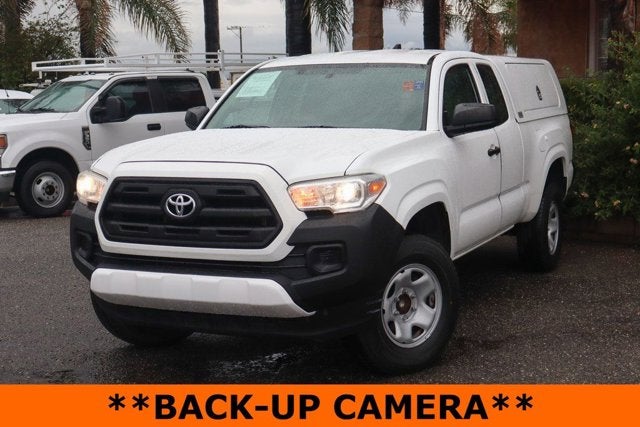 2016 Toyota Tacoma SR