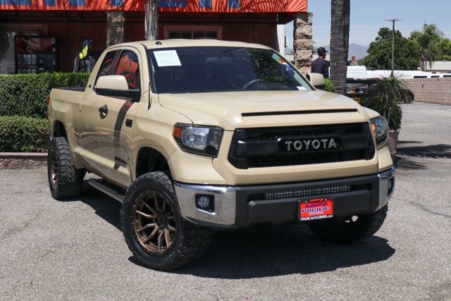 2017 Toyota Tundra SR5