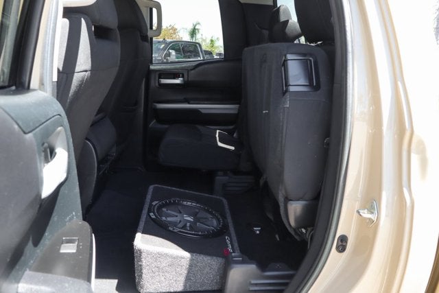 2017 Toyota Tundra SR5