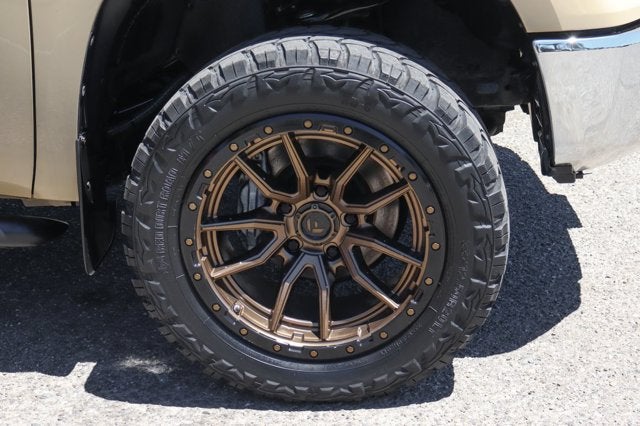 2017 Toyota Tundra SR5