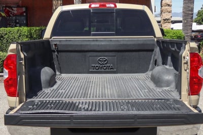 2017 Toyota Tundra SR5