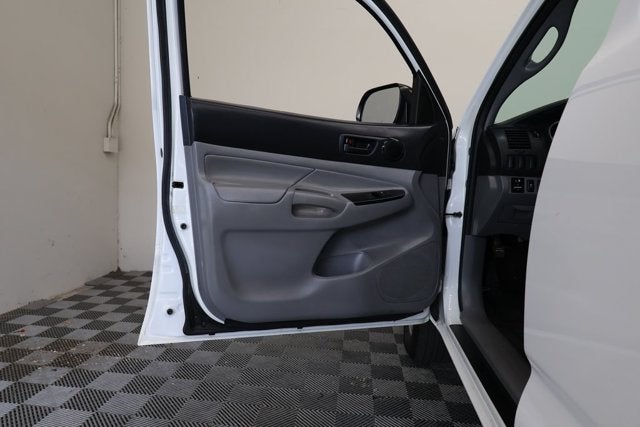 2014 Toyota Tacoma Base