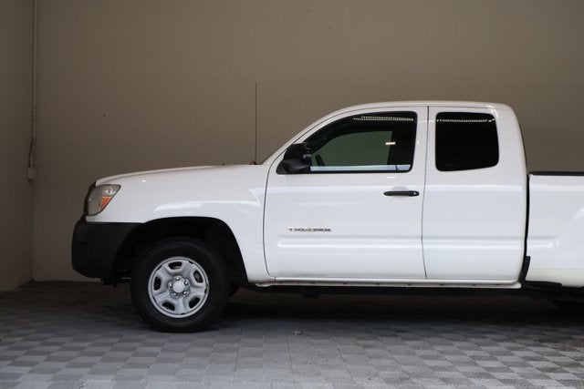 2014 Toyota Tacoma Base