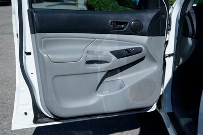 2014 Toyota Tacoma Base