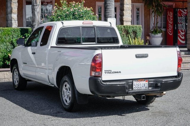 2014 Toyota Tacoma Base