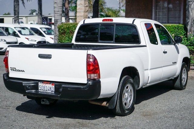 2014 Toyota Tacoma Base