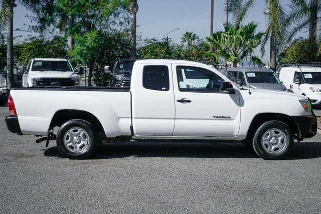 2014 Toyota Tacoma Base