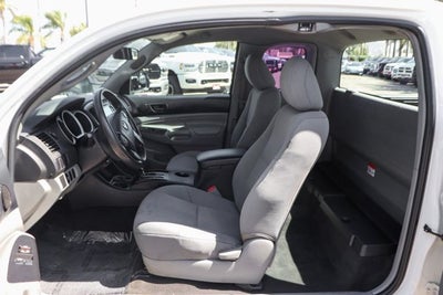 2015 Toyota Tacoma Base