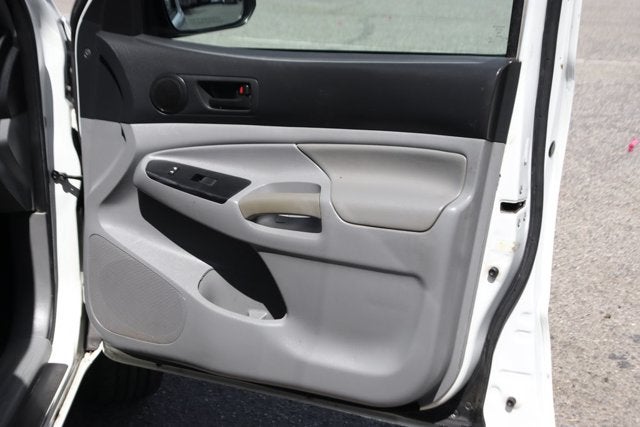 2015 Toyota Tacoma Base