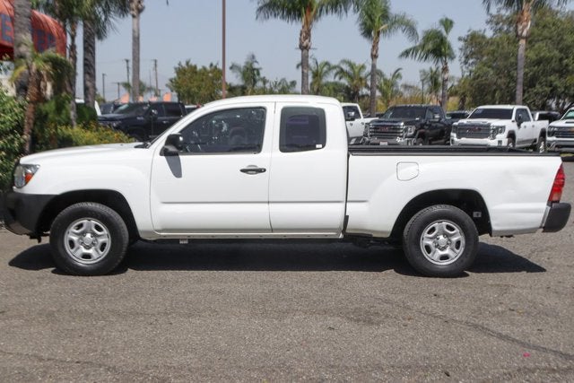 2015 Toyota Tacoma Base