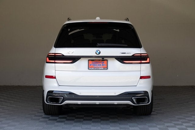 2023 BMW X7 xDrive40i