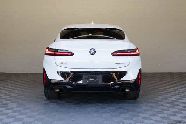 2023 BMW X4 xDrive30i