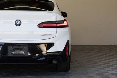 2023 BMW X4 xDrive30i