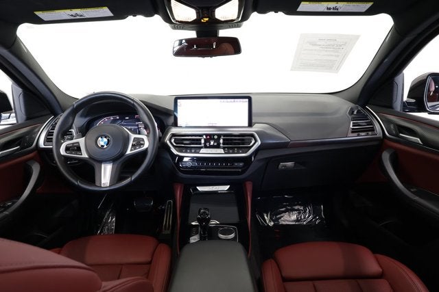 2024 BMW X4 xDrive30i