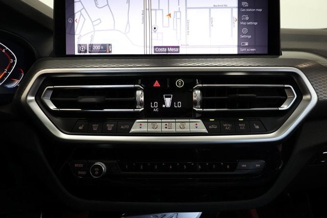 2024 BMW X4 xDrive30i