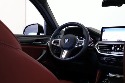 2025 BMW X4 xDrive30i