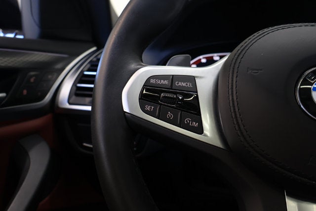 2025 BMW X4 xDrive30i