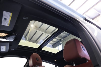 2025 BMW X4 xDrive30i