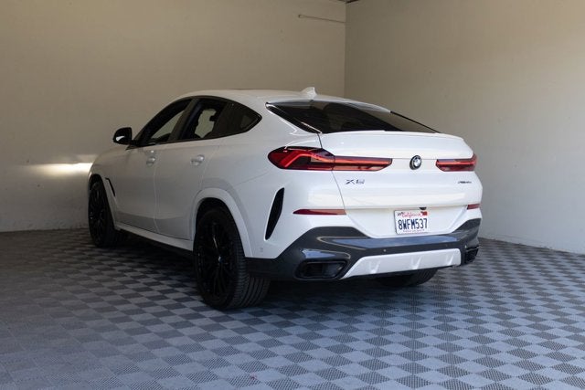 2021 BMW X6 xDrive40i