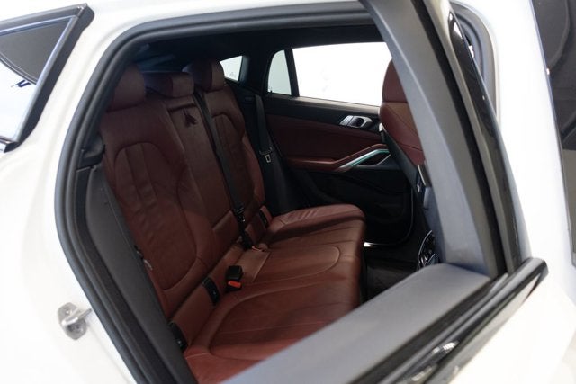 2021 BMW X6 xDrive40i