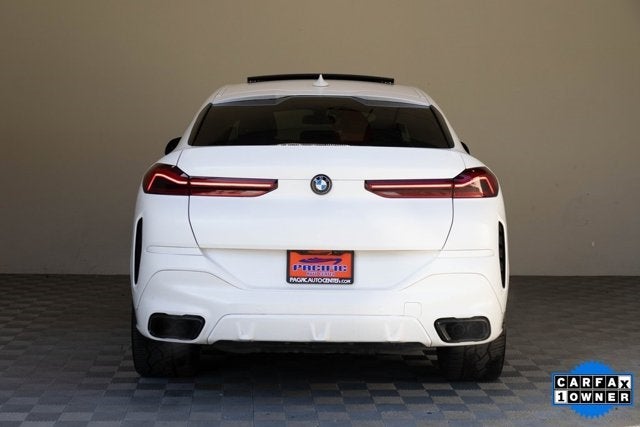 2022 BMW X6 M50i