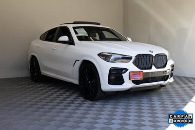 2022 BMW X6 M50i