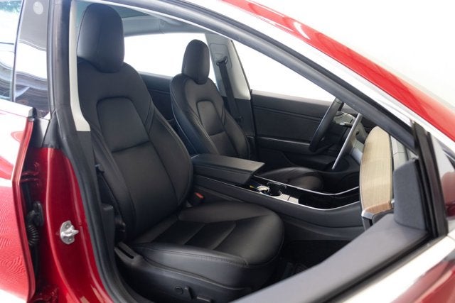 2019 Tesla Model 3 Mid Range